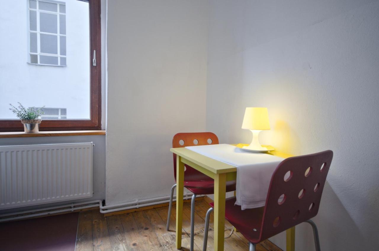 Courtyard Apartment Berlin Exterior photo